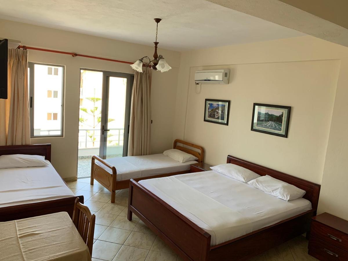 The First Hotel Saranda Eksteriør billede