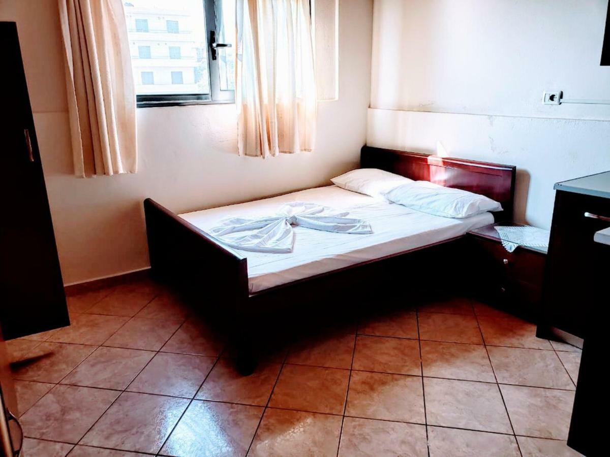 The First Hotel Saranda Eksteriør billede